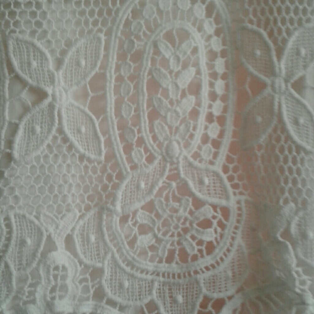 Shirt - Picture 2 of 4